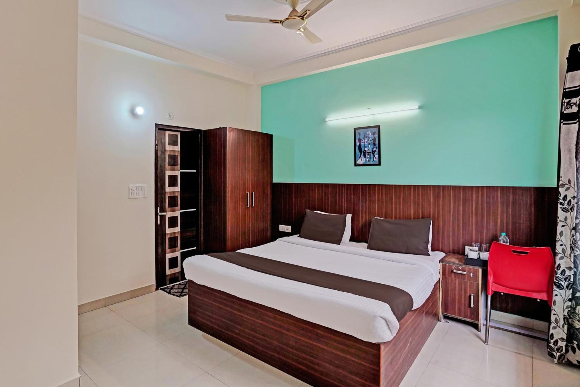 Hotel O Golden Imperial Greater Noida Zewnętrze zdjęcie